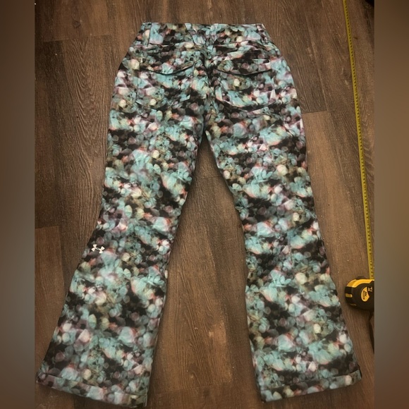 Under Armour M NWOT ski/snowboard pants.. impossible to photograph lol- pattern - Picture 11 of 14